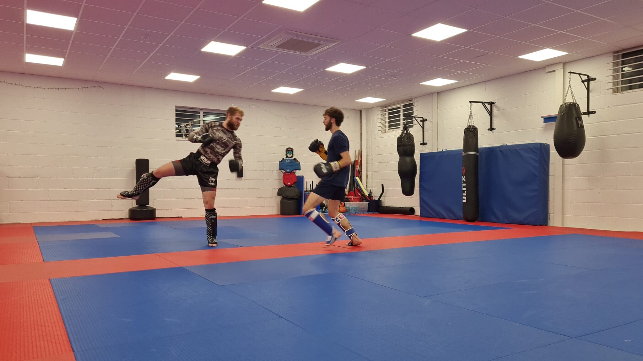 2022-11-26 17.42.45 Thai Boxing in Basingstoke